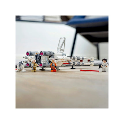 Lego Luke Skywalker Caza X-Wing 75301